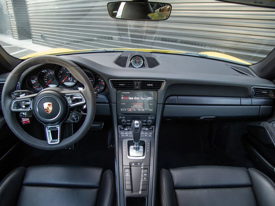 2017 Porsche 991 Carrera GTS - Image 21 of 28
