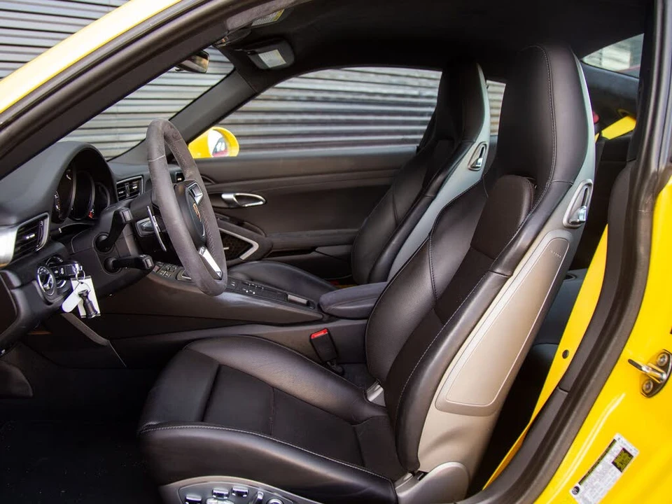 2017 Porsche 991 Carrera GTS - Image 5 of 28