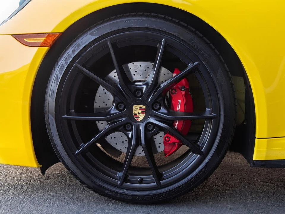 2017 Porsche 991 Carrera GTS - Image 12 of 28