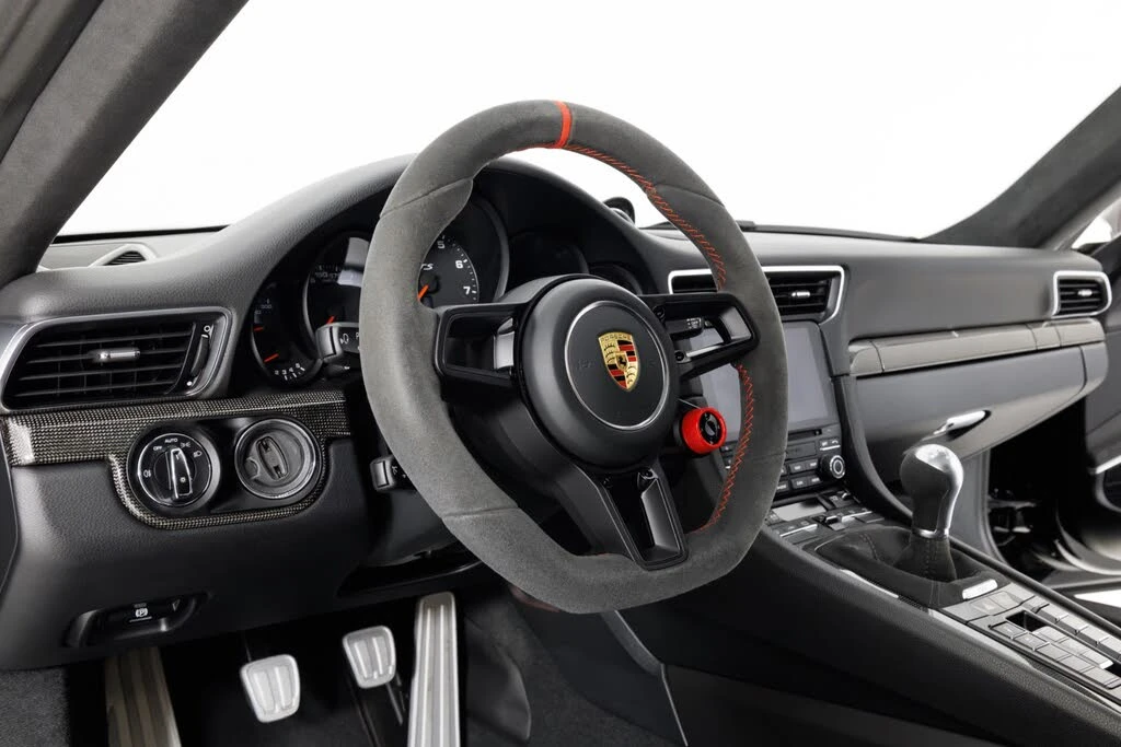 2017 Porsche 991 Carrera GTS - Image 18 of 31