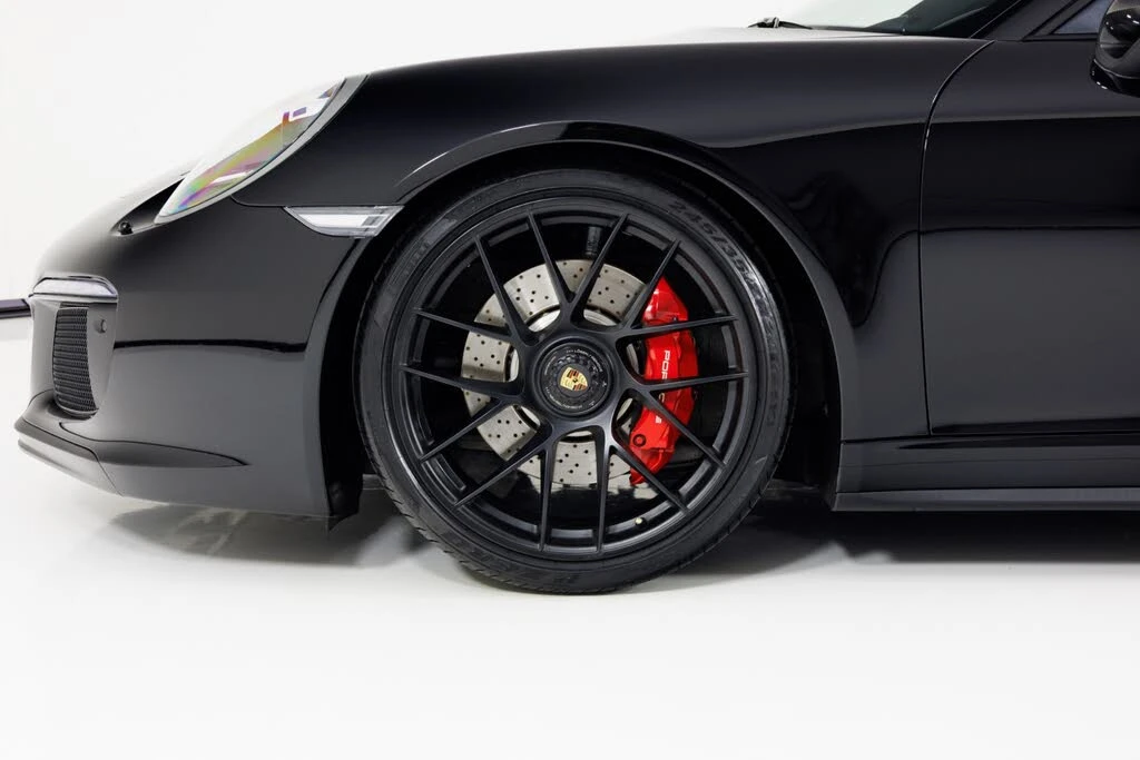 2017 Porsche 991 Carrera GTS - Image 9 of 31