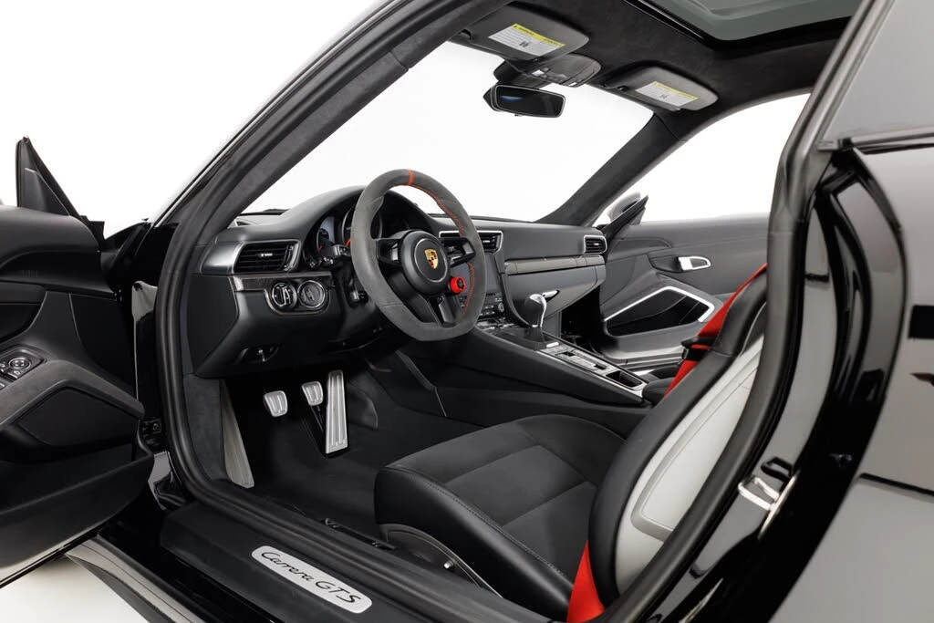 2017 Porsche 991 Carrera GTS - Image 13 of 31