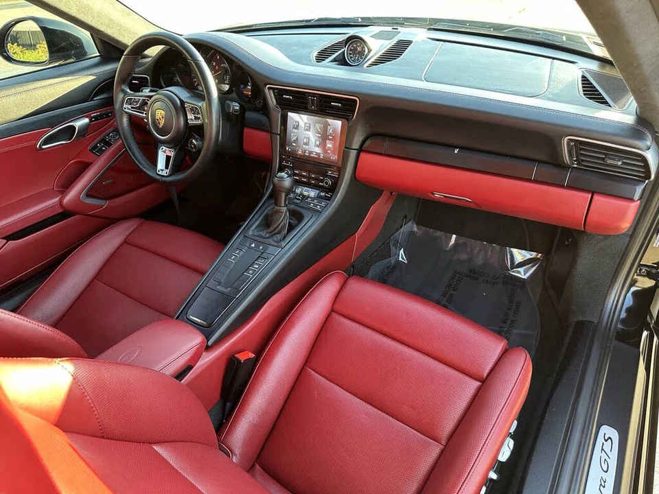 2017 Porsche 991 Carrera GTS - Image 30 of 31
