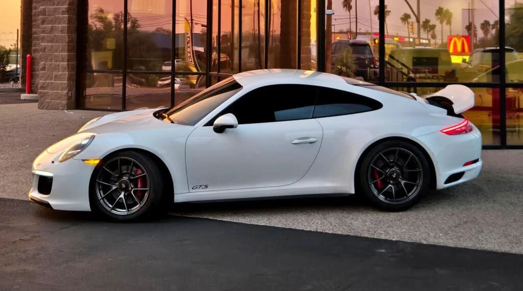 2017 Porsche 991 Carrera GTS - Image 3 of 31