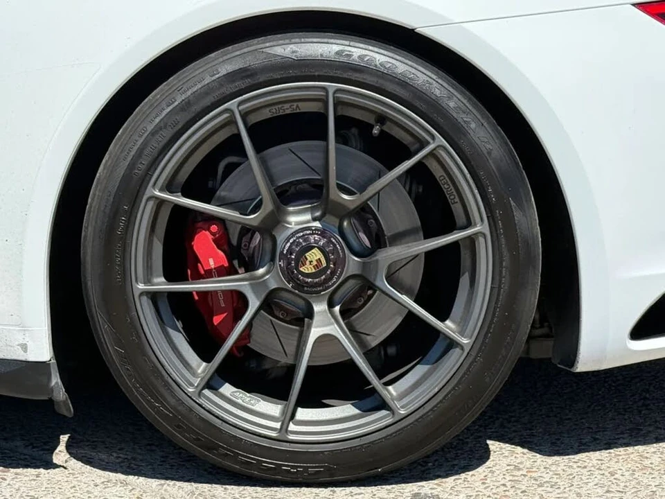 2017 Porsche 991 Carrera GTS - Image 27 of 31