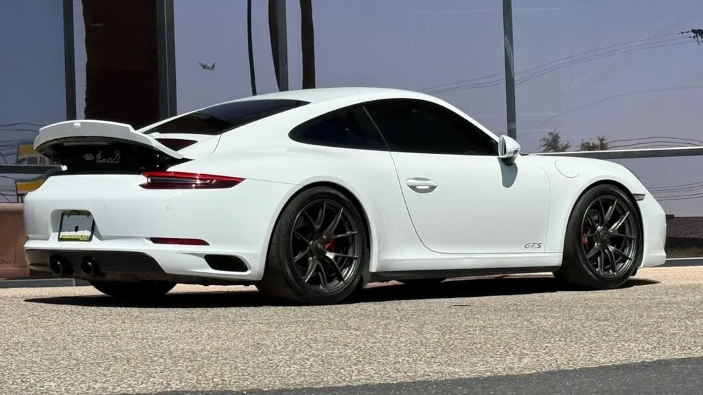 2017 Porsche 991 Carrera GTS - Image 14 of 31