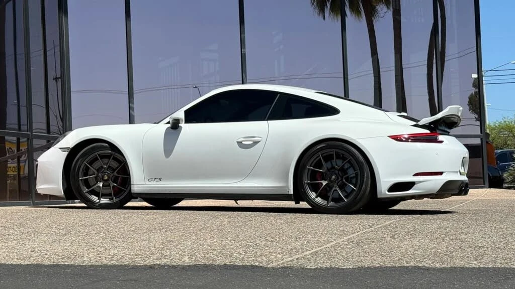 2017 Porsche 991 Carrera GTS - Image 8 of 31