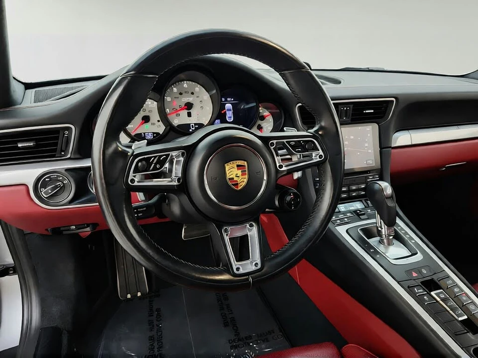 2017 Porsche 991 Carrera GTS - Image 24 of 31