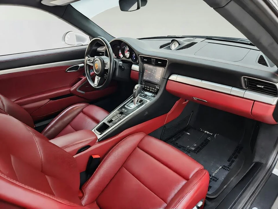 2017 Porsche 991 Carrera GTS - Image 28 of 31