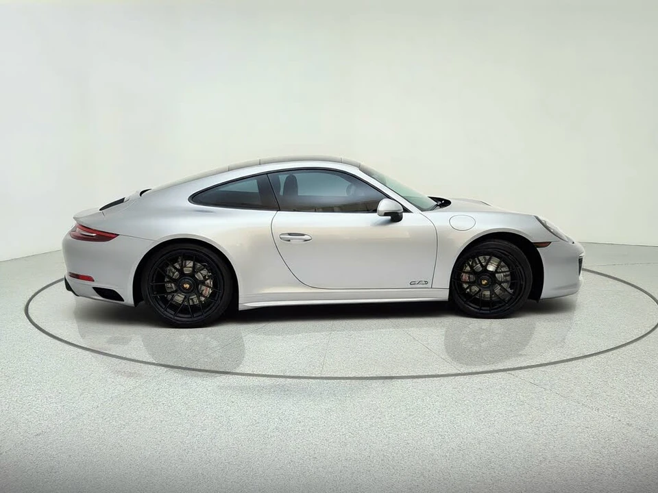 2017 Porsche 991 Carrera GTS - Image 13 of 31
