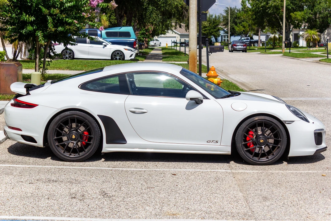 2017 Porsche 991 Carrera GTS - Image 6 of 31