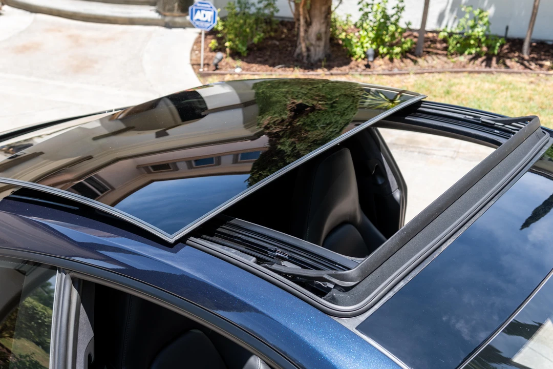 2017 Porsche 991 Carrera - Image 16 of 31