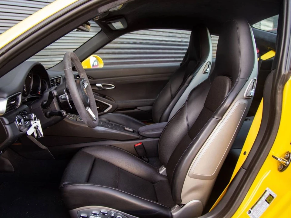 2017 Porsche 991 Carrera GTS - Image 5 of 5