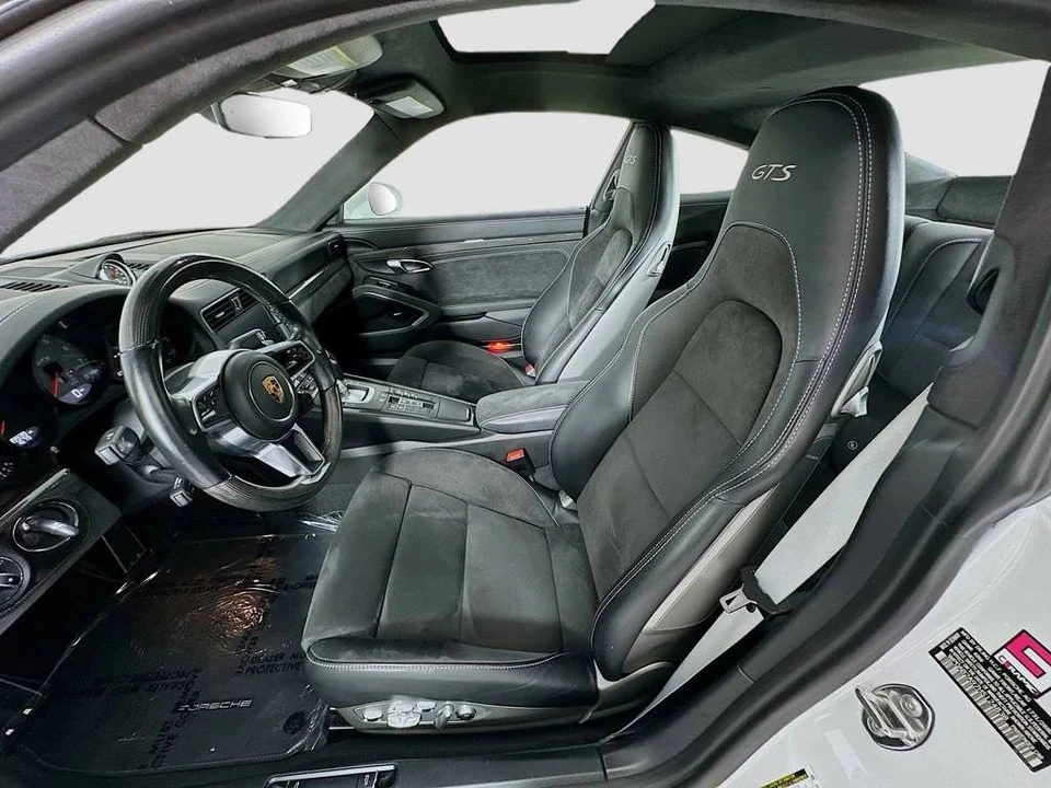 2017 Porsche 991 Carrera GTS - Image 5 of 5