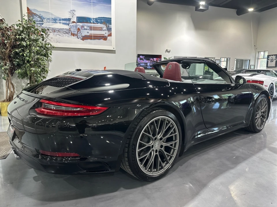 2017 Porsche 991 Carrera - Image 30 of 31