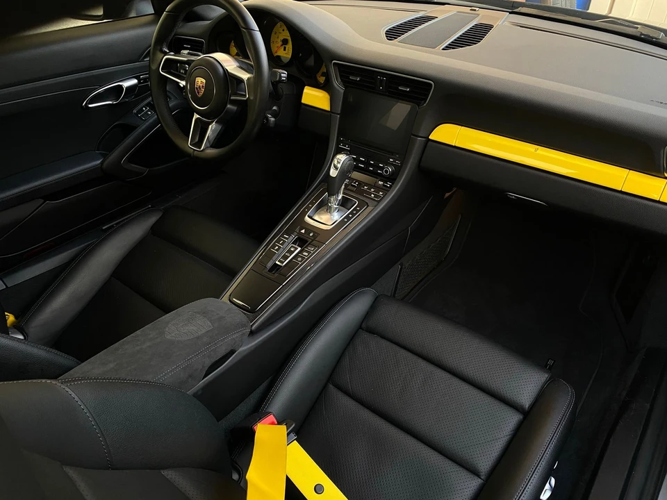 2017 Porsche 991 Carrera - Image 6 of 7