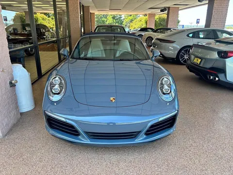 2017 Porsche 911 Carrera S Cabriolet 2D