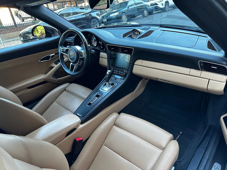2017 Porsche 991 Carrera S - Image 13 of 24