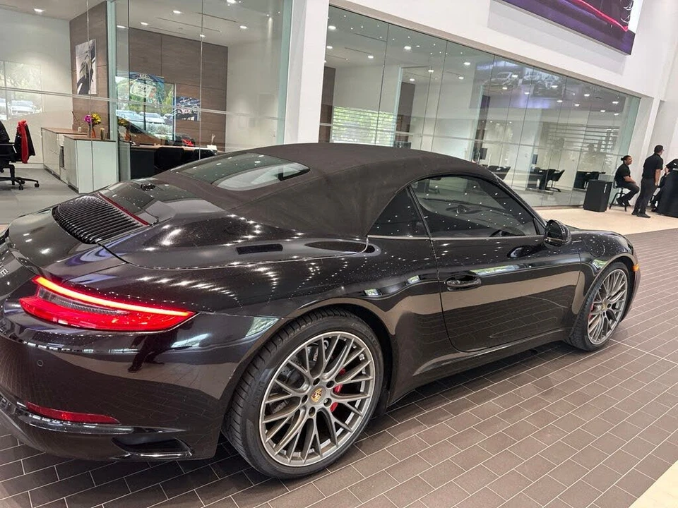 2017 Porsche 991 Carrera S - Image 5 of 6