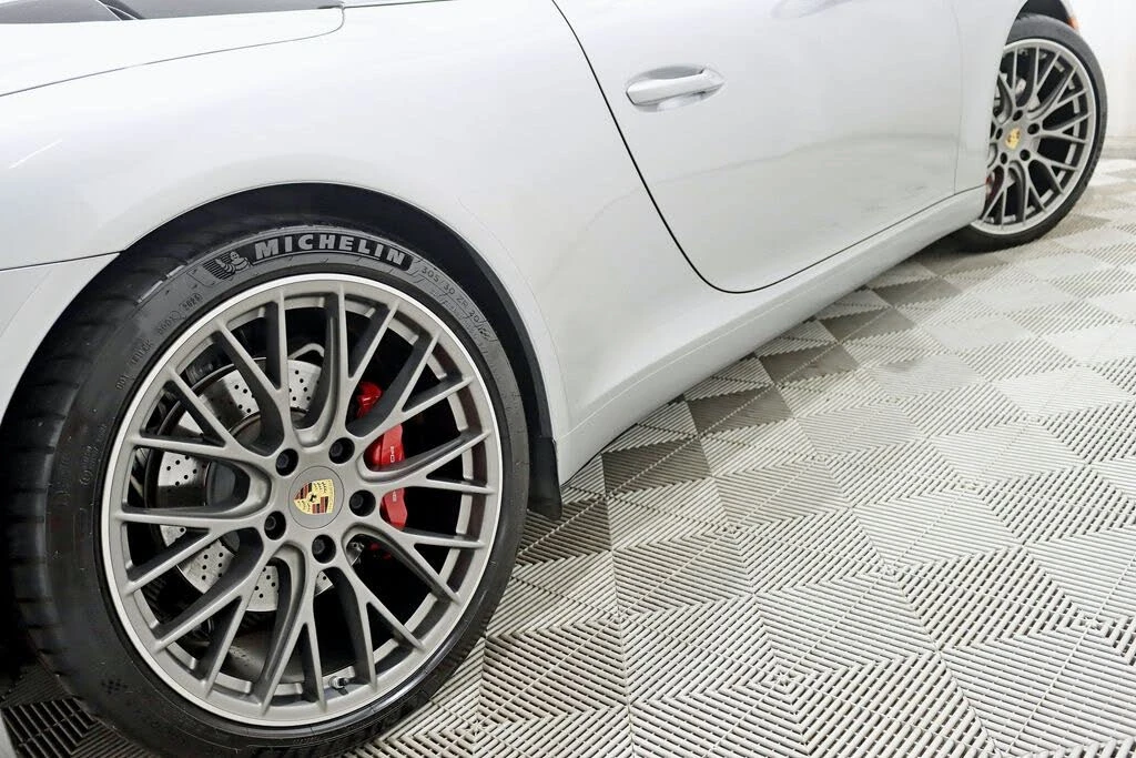 2017 Porsche 991 Carrera S - Image 13 of 31