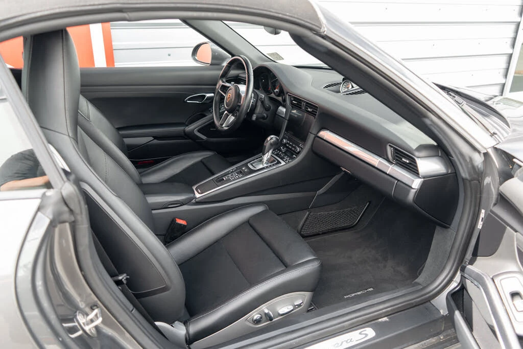 2017 Porsche 991 Carrera S - Image 26 of 31