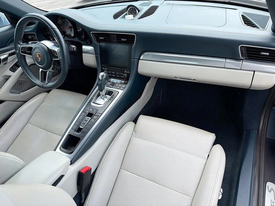 2017 Porsche 991 Carrera S - Image 13 of 31