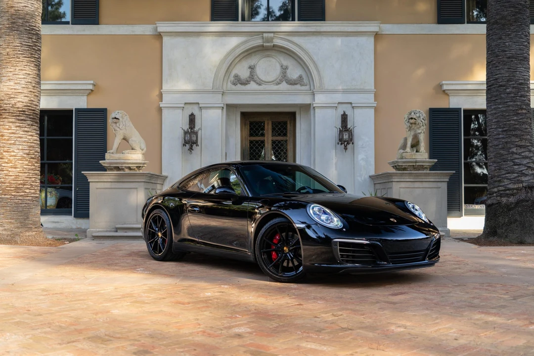 2017 Porsche 991 Carrera S - Image 2 of 31