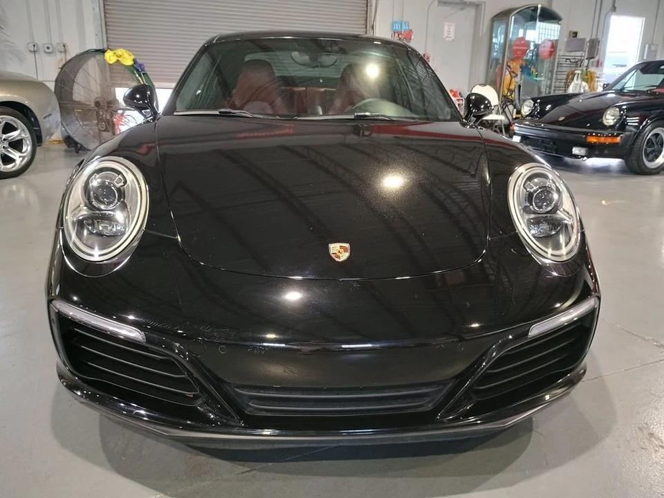 2017 Porsche - Image 9 of 12