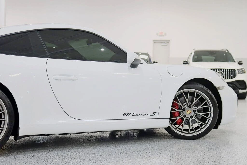2017 Porsche 991 Carrera S - Image 12 of 31