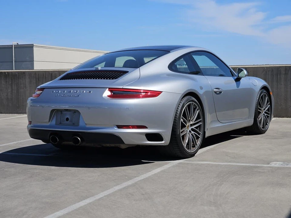2017 Porsche 991 Carrera S - Image 8 of 31