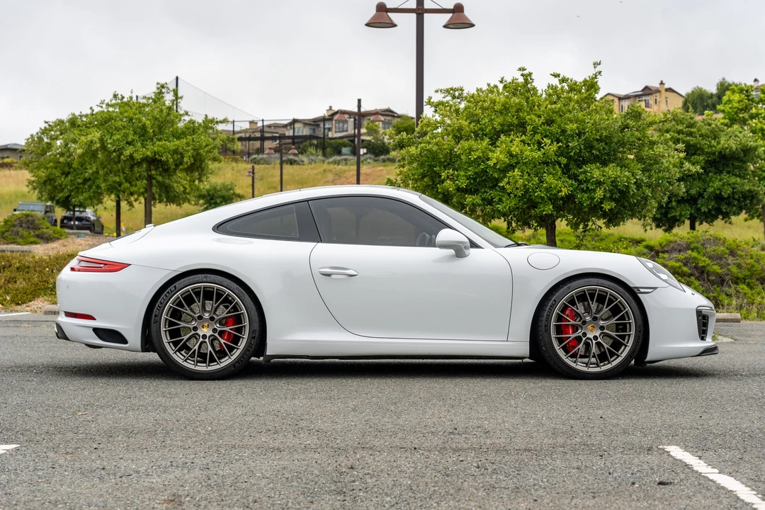2017 Porsche 991 Carrera S - Image 6 of 31