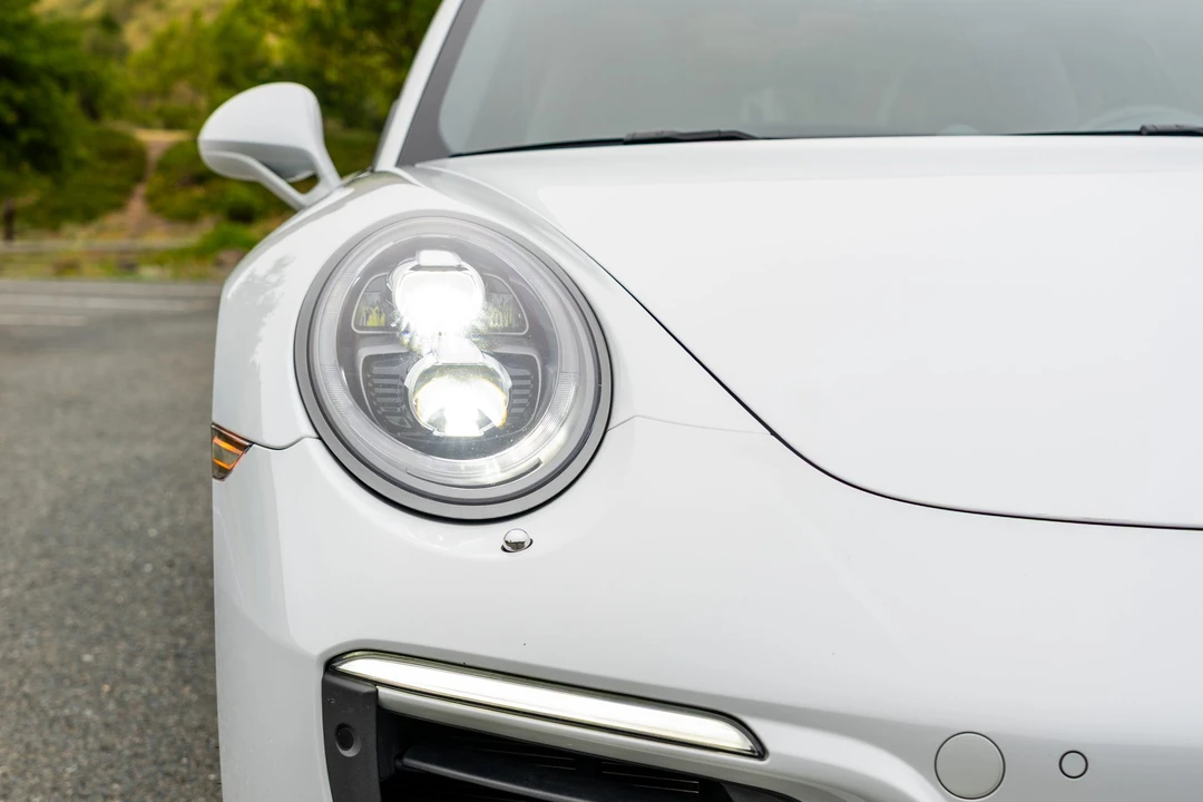 2017 Porsche 991 Carrera S - Image 12 of 31