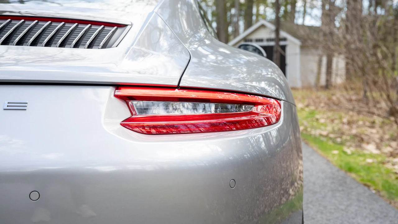 2017 Porsche 991 Carrera S - Image 16 of 31