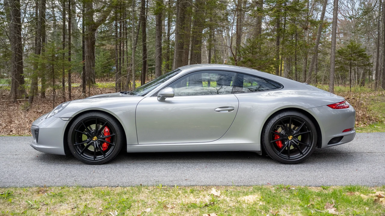 2017 Porsche 991 Carrera S - Image 8 of 31