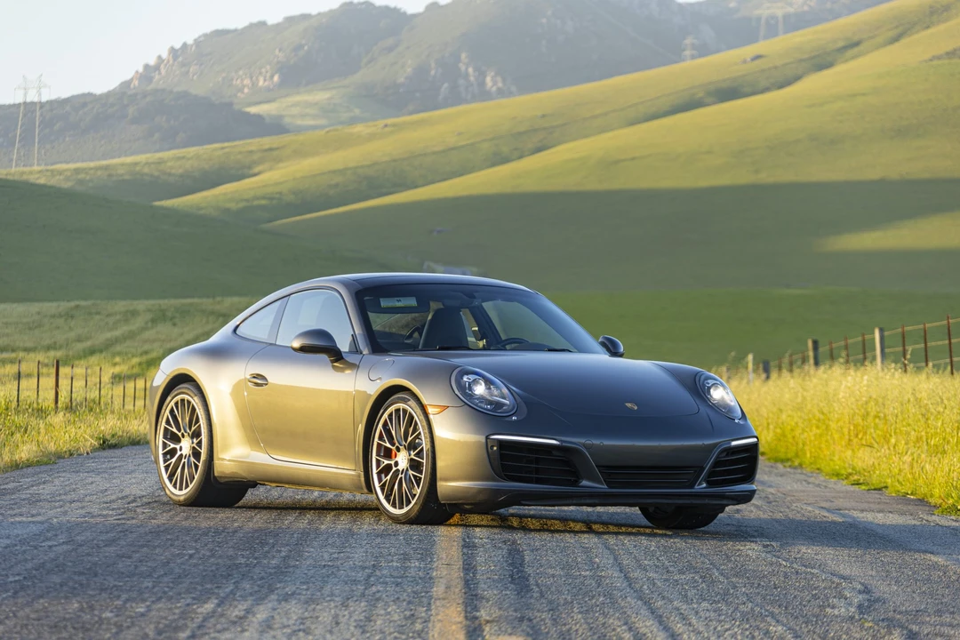 2017 Porsche 991 Carrera S - Image 24 of 31