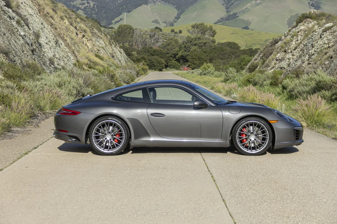 2017 Porsche 991 Carrera S - Image 8 of 31