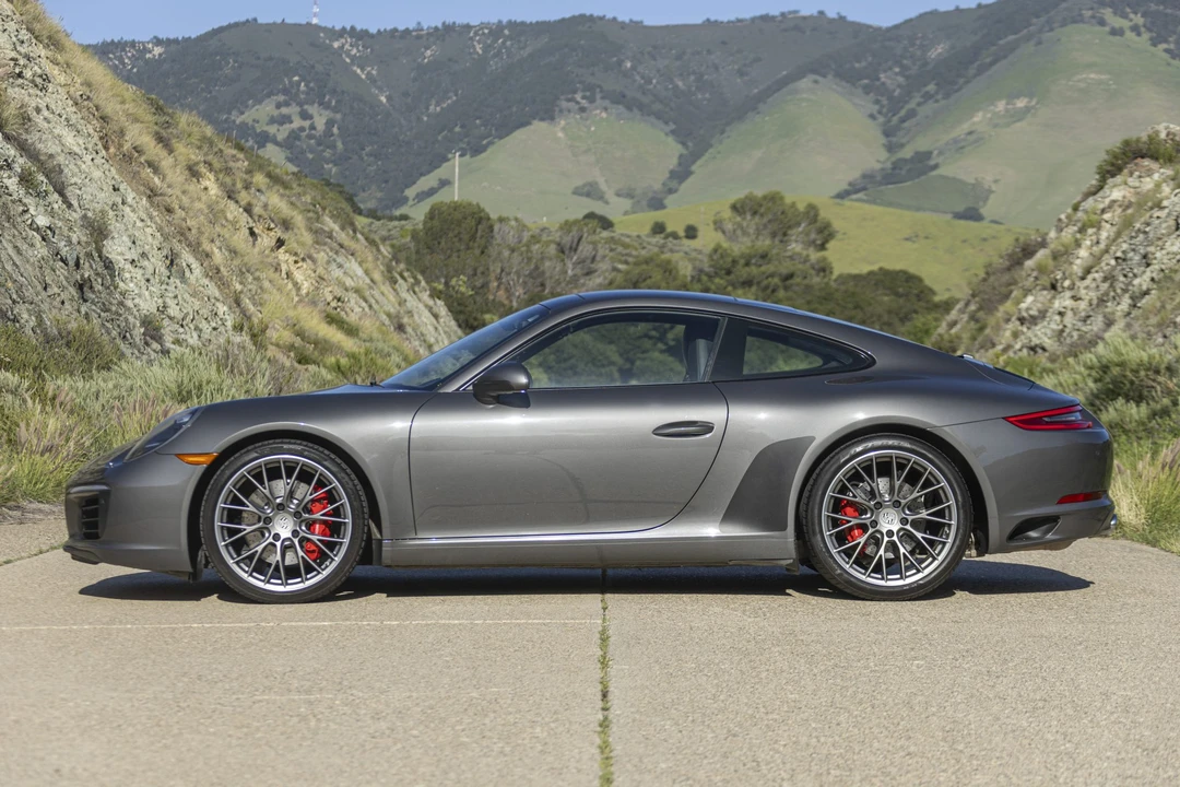 2017 Porsche 991 Carrera S - Image 17 of 31