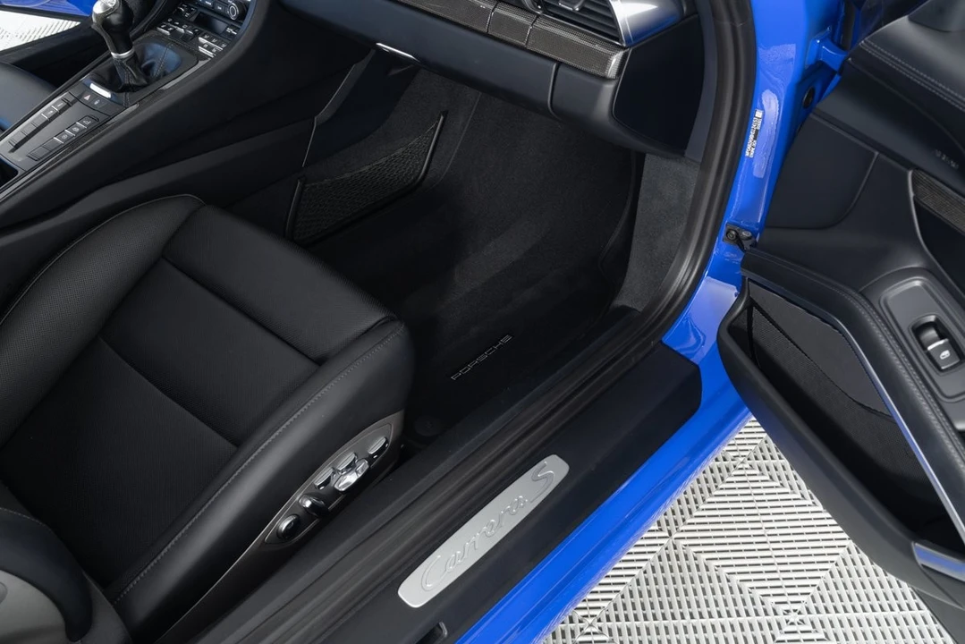 2017 Porsche 991 Carrera S - Image 18 of 31