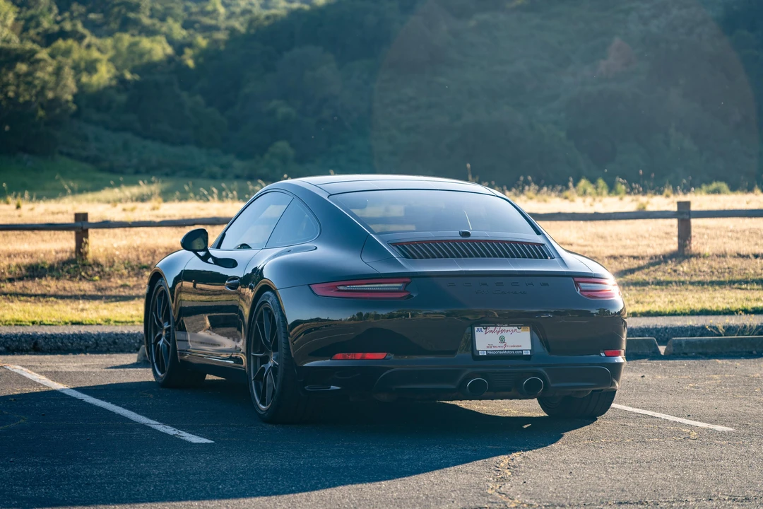 2017 Porsche 991 Carrera S - Image 10 of 31