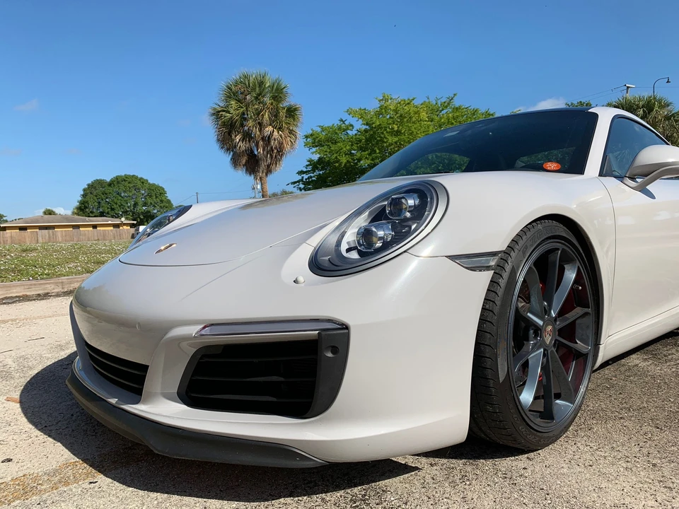 2017 Porsche 991 Carrera S - Image 25 of 31