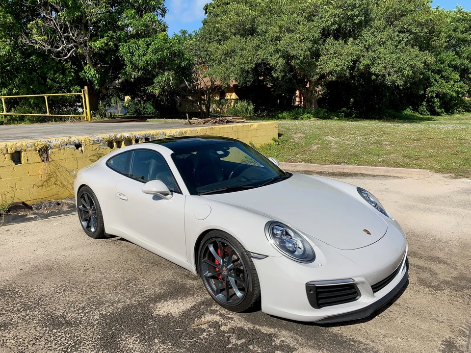 2017 Porsche 991 Carrera S - Image 7 of 31