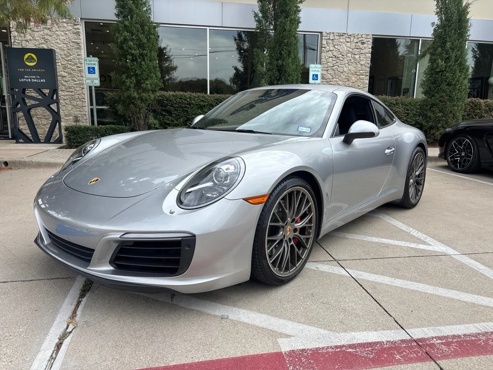 2017 Porsche 991 Carrera S - Image 2 of 8