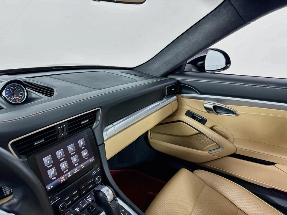 2017 Porsche 991 Carrera S - Image 26 of 31