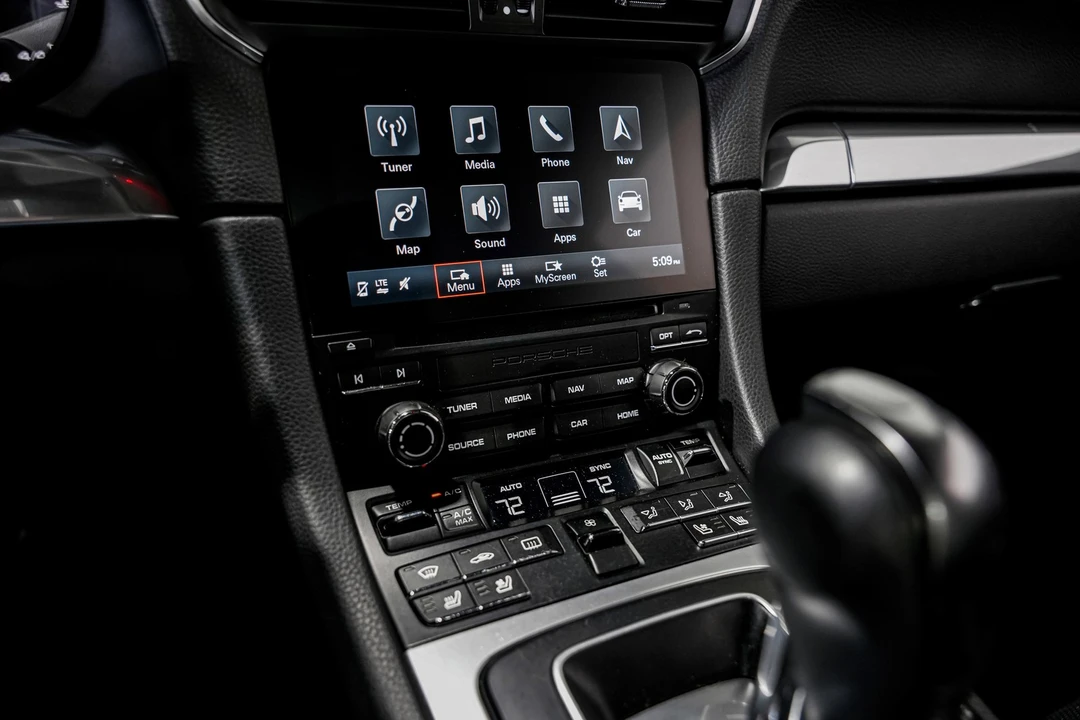 2017 Porsche 991 Carrera S - Image 13 of 31