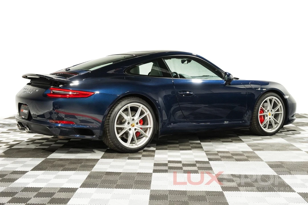 2017 Porsche - Image 7 of 31