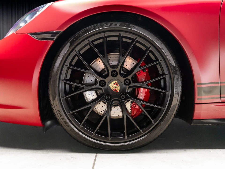 2017 Porsche - Image 4 of 31