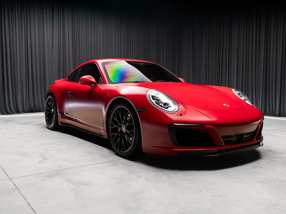 2017 Porsche - Image 16 of 31