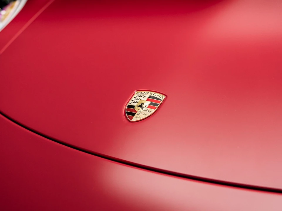 2017 Porsche - Image 19 of 31