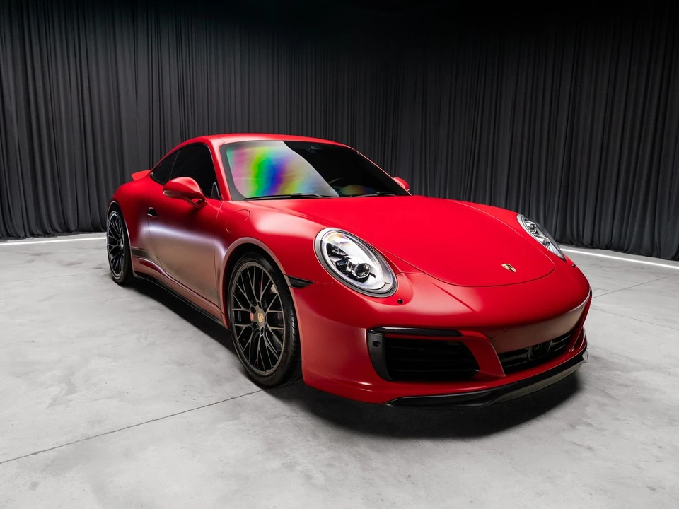 2017 Porsche - Image 8 of 31