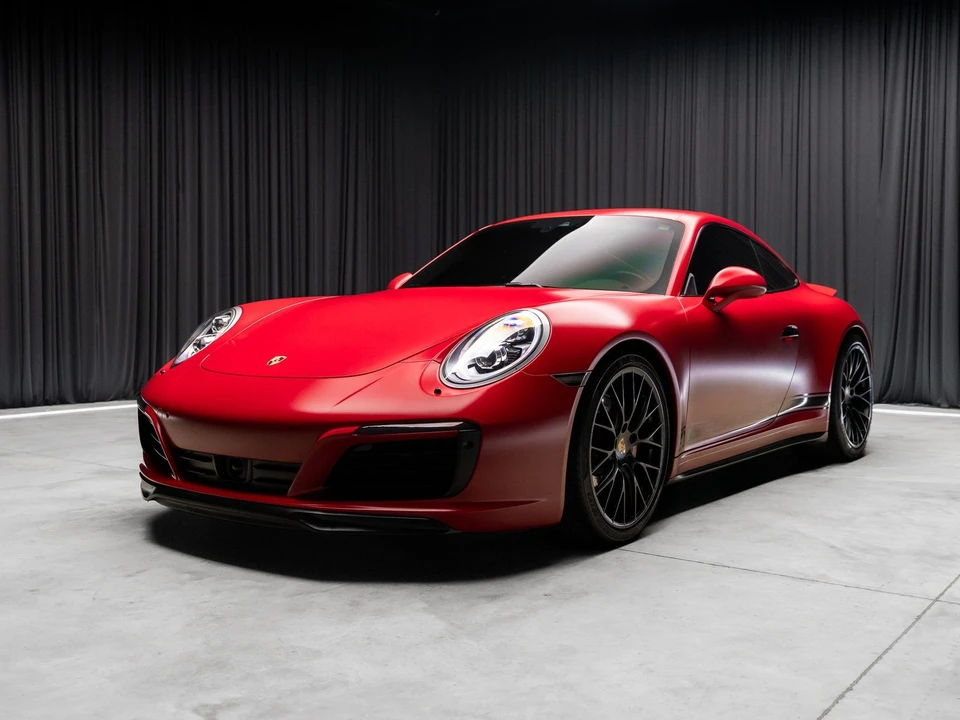 2017 Porsche - Image 23 of 31
